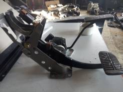Педаль тормоза. Subaru Legacy, BP9, BL5, BLE, BP5, BPE Двигатели: EJ253, EJ203, EJ20C, EJ20X, EJ30D