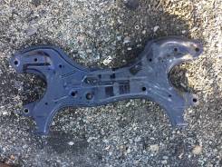 Балка под двс. Toyota Voxy, ZRR75G, ZRR75W, ZRR75