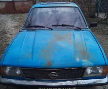 Opel Ascona ����
