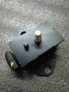 Подушка двигателя. Toyota: Grand Hiace, Regius Ace, Land Cruiser, Granvia, Touring Hiace, Hiace, Land Cruiser Prado, 4Runner, Hilux, Regius Двигатели...
