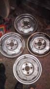 Nissan. 5.0x14, 4x114.30, ET45, ЦО 66,1 мм.