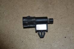 Датчик наружной температуры. Subaru Forester, SG9, SG9L, SG5