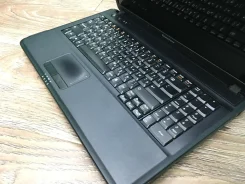 Lenovo G550. 15.6", 2 300����, ��� 2048 ��, ���� 250���, WiFi: 1, Bluetooth: 1, ����������� �� 1��. ����