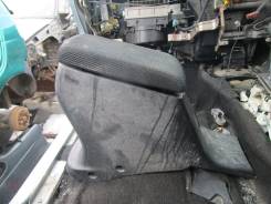 Подлокотник. Honda Airwave