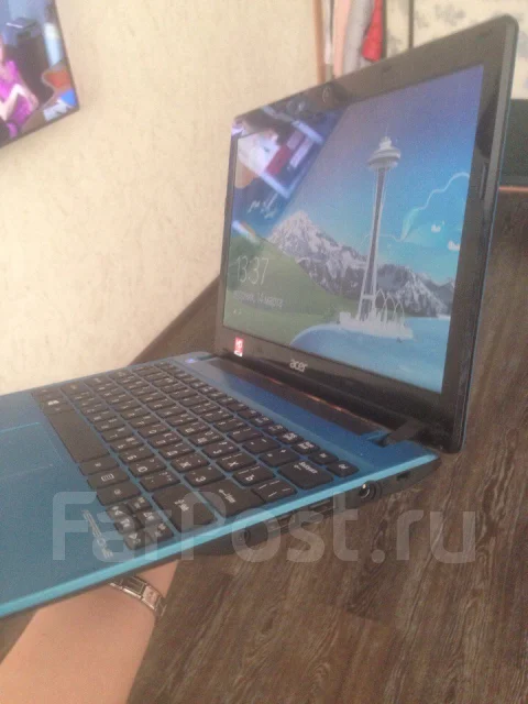 Acer Aspire One 725-C61bb. 11.6", 1����, ��� 2048 ��, ���� 500���, WiFi: 1, Bluetooth: 1, ����������� �� 6��. ����