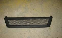 Решетка радиатора. Toyota Land Cruiser Prado, KDJ90W, KDJ95W, KZJ90W, KZJ95W, RZJ90W, RZJ95W, VZJ90W, VZJ95W