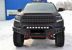 Бампер. Toyota Tundra