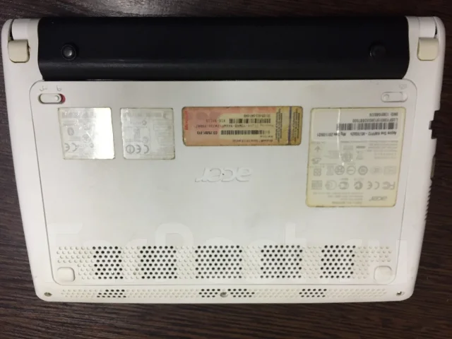 Acer Aspire One Happy2-N578Qb2b. 10.1", 1,6����, ��� 2048 ��, ���� 500���, WiFi: 1, Bluetooth: 1, ����������� �� 2��. ����