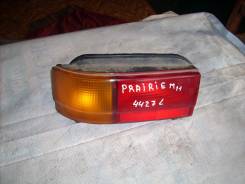 Стоп-сигнал. Nissan Prairie, M11