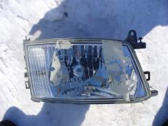Фара. Toyota Hiace Regius, RCH47W Двигатель 3RZFE