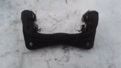 Скоба суппорта. Subaru: Outback, Legacy, Forester, Impreza, Exiga Двигатели: EJ206, EJ20X, EJ253, EJ204, EJ30D, EJ20C, EJ205