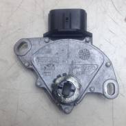 Датчик положения селектора акпп. Toyota: Corolla Rumion, Voxy, RAV4, Noah, Mark X, Allion, Spade, Sienta, Blade, Vitz, Ractis, Wish, Alphard, Porte, A...