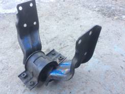 Подушка коробки передач. Nissan Condor Nissan Atlas Двигатели: FD42, FD46