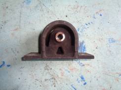 Подушка коробки передач. Nissan: Gazelle, Langley, Cedric, Presage, Cima, Maxima, X-Trail, Stagea, Silvia, Fuga, Leopard, Gloria, Liberta Villa, Cefir...