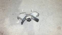 Подушка двигателя. Toyota Harrier, MCU10, MCU15W, MCU15, SXU15, SXU10 Двигатели: 5SFE, 1MZFE