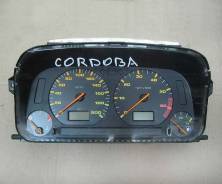 Панель приборов. SEAT Cordoba