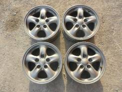 Enkei. 6.0x15, 5x114.30, ET40, ЦО 66,1 мм.