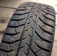 Bridgestone Ice Cruiser 7000. Зимние, шипованные, износ: 5%, 4 шт