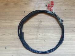 Тросик багажника. Toyota Cresta, GX105, JZX105, JZX100, JZX101, GX100, LX100 Toyota Mark II, GX105, JZX105, JZX100, GX100, JZX101, LX100 Toyota Chaser...