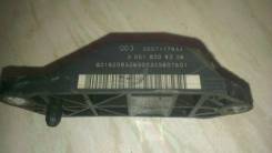 Датчик airbag. Mercedes-Benz SLK-Class, R171 Mercedes-Benz E-Class, S211, W211 Mercedes-Benz CLS-Class, C219 Mercedes-Benz SL-Class, R230 Двигатели: M...