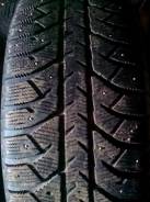 Bridgestone Ice Cruiser 7000. Зимние, шипованные, 2010 год, износ: 20%, 4 шт