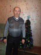 Гардеробщик.