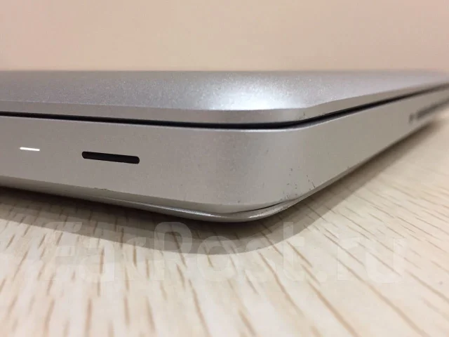 Apple MacBook Pro 15 2011 Early. 15", 2����, ��� 4 ��, ���� 500���, WiFi: 1, Bluetooth: 1, ����������� �� 5��. ����