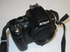 Nikon D40 Body ����