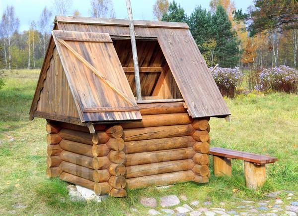Бурим колодец машиной