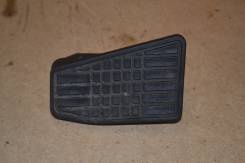 Подставка под ногу. Subaru Forester, SG5, SG9, SG9L