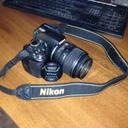 Nikon D3100. 10 - 14.9 ��