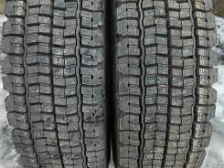 Bridgestone W990. Зимние, без шипов, 2005 год, без износа, 2 шт