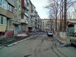 2-комнатная, улица Комсомольская 55. Центр, частное лицо, 44 кв. м. Дом снаружи