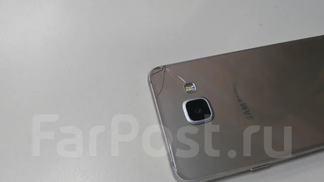 Samsung Galaxy A3. �/� ����