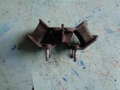 Подушка коробки передач. Toyota: Hilux Surf, Cresta, Verossa, Century, Hilux, Land Cruiser Prado, Crown, Hilux Pick Up, Tacoma, Chaser, Cressida, Tund...