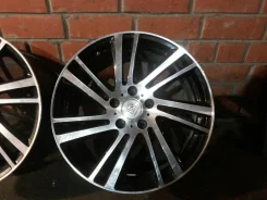Azect. 7.0x18", 5x114.3 ����