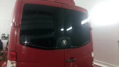 Mercedes-Benz. Mersedes, 2 200 куб. см., 9 мест