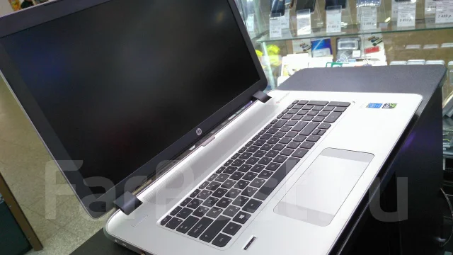 HP Envy 17. 17.3", 2����, ��� 8 ��, ���� 1 000���, WiFi: 1, Bluetooth: 1, ����������� �� 4��. ����