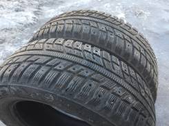 Kumho I'Zen KW22. Зимние, без шипов, 2013 год, износ: 30%, 2 шт