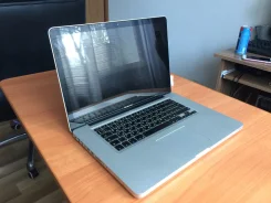 Apple MacBook Pro 15 2010 Mid. 15.4", 2,5����, ��� 4 ��, ���� 500���, WiFi, ����������� �� 8��. ����