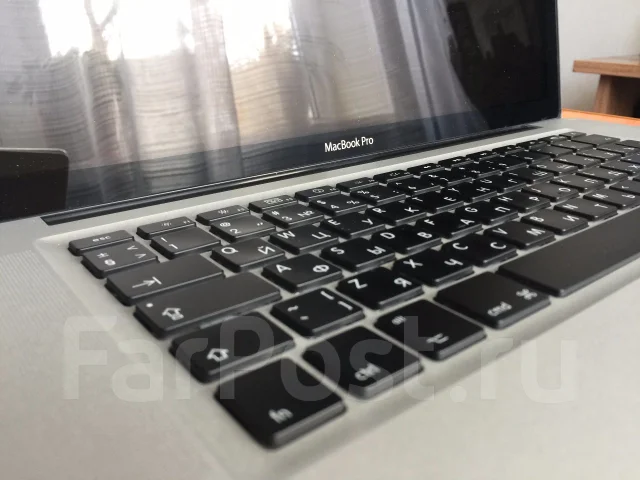 Apple MacBook Pro 15 2010 Mid. 15.4", 2,5����, ��� 4 ��, ���� 500���, WiFi: 1, ����������� �� 8��. ����