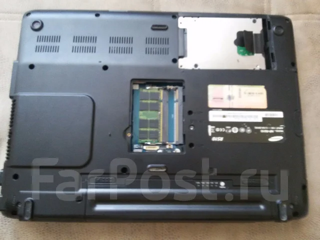 Samsung R510. 15.6", 2����, ��� 2048 ��, ���� 160���, WiFi: 1, Bluetooth: 1, ����������� �� 2��. ����