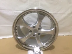 Porsche. 10.5x22", 5x130.00, ET61