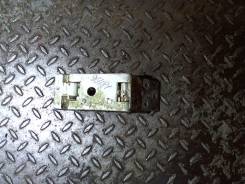 Петля двери Volkswagen LT 28-46 1996-2006