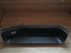 Подножка. Nissan Homy Elgrand, ALE50, AVWE50, AVE50, ALWE50 Nissan Elgrand, ATE50, APE50, AVWE50, AVE50, ALE50, ALWE50, APWE50, ATWE50 Isuzu Fargo Fil...