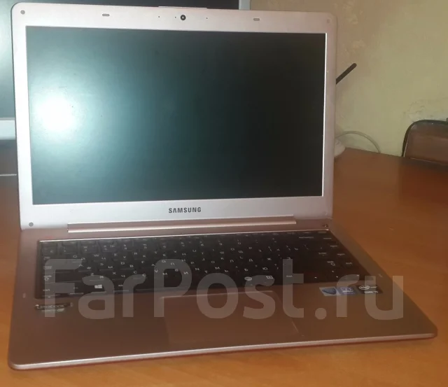 Samsung ATIV Book 5 530U4E. 14", ���� 500���, WiFi: 1, Bluetooth: 1 ����