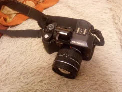 Olympus E-300 Kit. 8 - 8.9 ��, ���: 3� ����