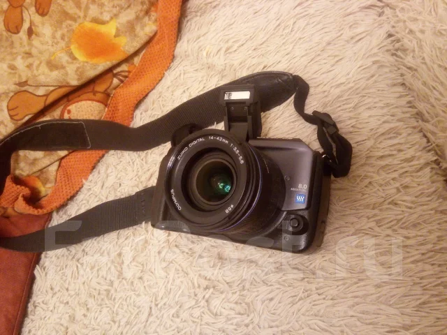 Olympus E-300 Kit. 8 - 8.9 ��, ���: 3� ����