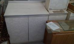 Столы.
