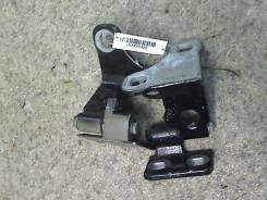 Петля двери Land Rover Range Rover III (LM) 2002-2012, левая